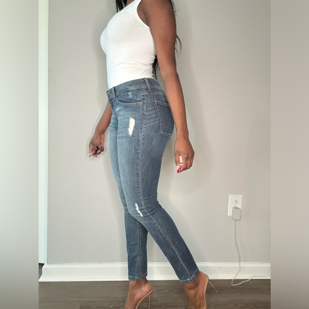 DL1961 Low Rise Distressed Skinny Jeans